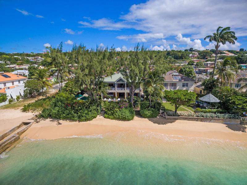 La Paloma - Beachfront , Beachfront villas Barbados , Fitts Village , St James , West Coast Barbados 