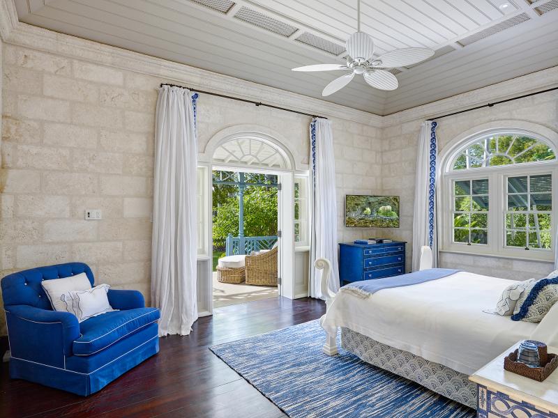 Laughing Waters - Sandy Lane Estate- Beachfront , Beachfront villas Barbados , Sandy Lane Beach , Sandy Lane Estate , St James , Waterfront villas Barbados , West Coast Barbados 