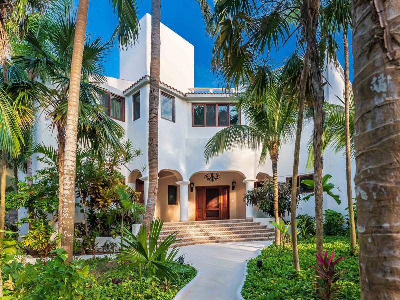 Villa Daina , Soliman Bay 