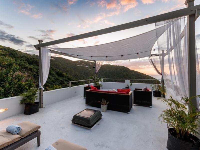 Nirvana. Tortola , Tortola 