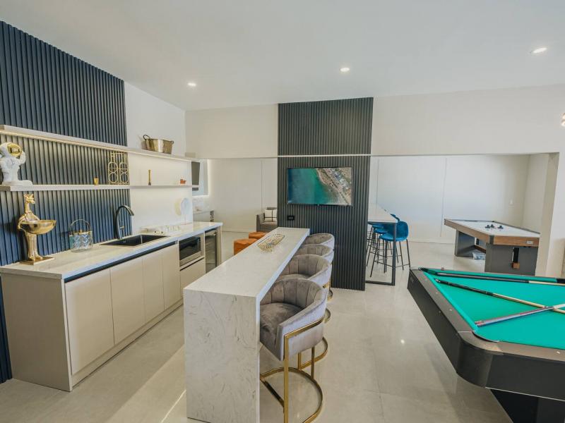 Oceanfront Mansion 498 , 