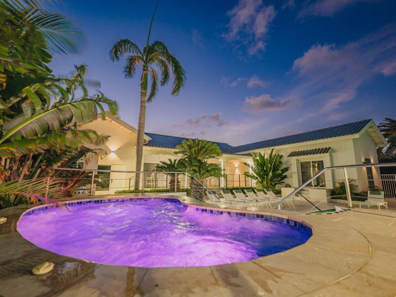 Oceanfront Mansion 498 , 