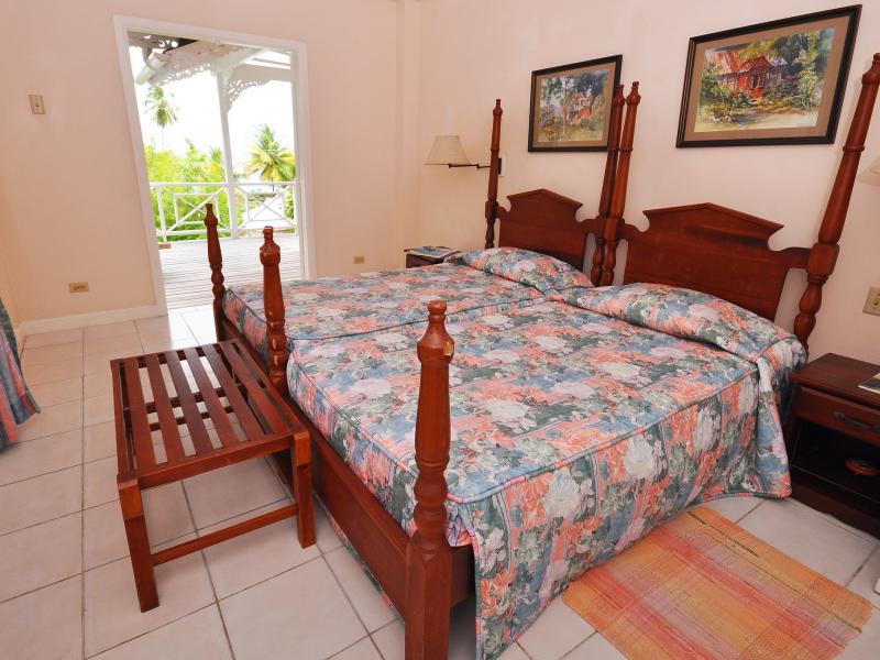 Plantation Beach Villas , Stonehaven Bay 