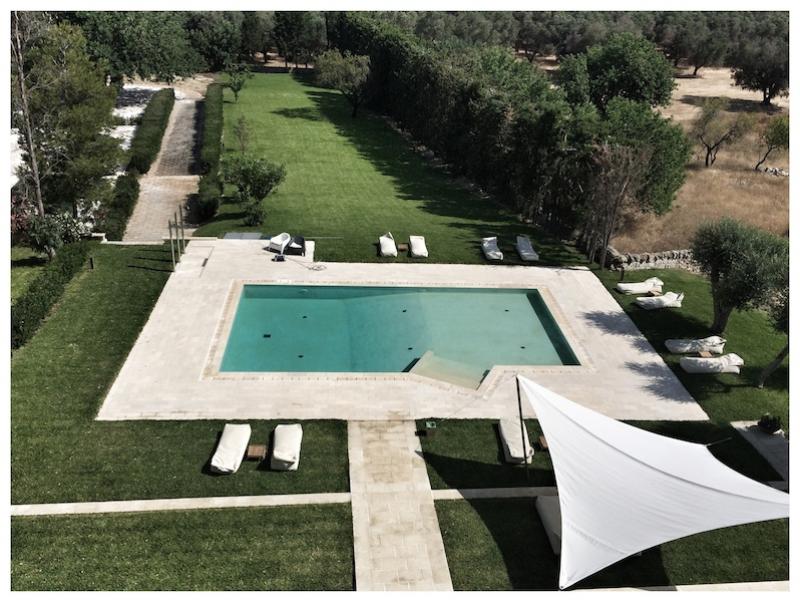 Villa Ceratonia , Puglia 