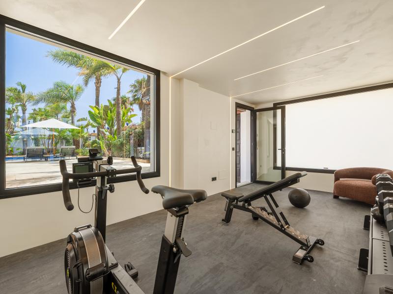 Villa Playa Banus , Puerto Banus 