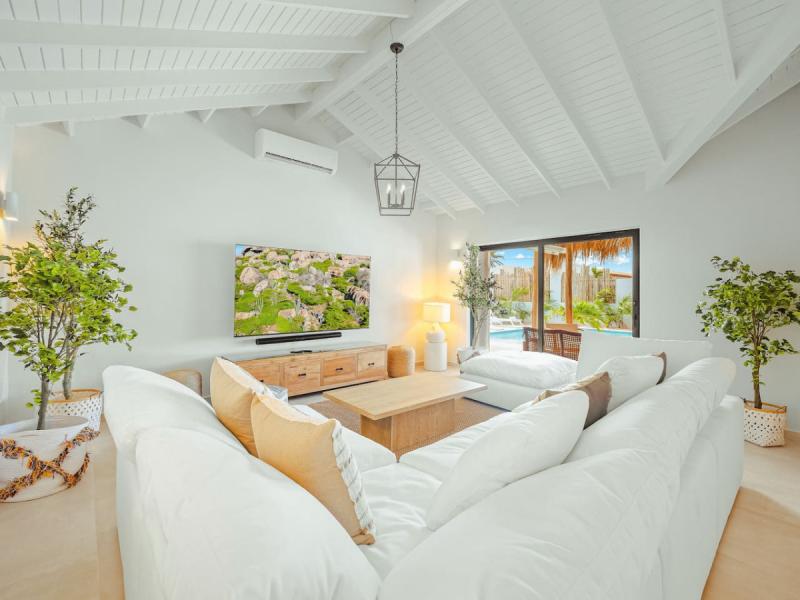 Rock Beach House , 