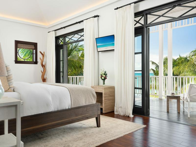 Saving Grace , Grace Bay 