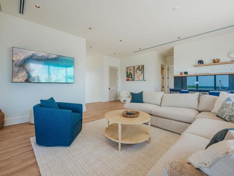 Sunset Cove LG Smith 528 , 