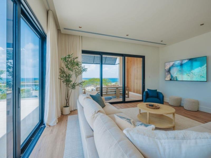 Sunset Cove LG Smith 528 , 