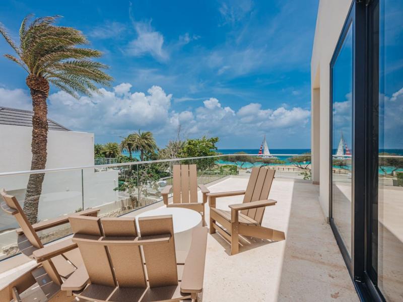 Sunset Cove LG Smith 528 , 