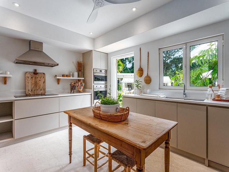 Honeycomb House - Queens Fort , Holetown , Porters , Queens Fort , St James , West Coast Barbados 