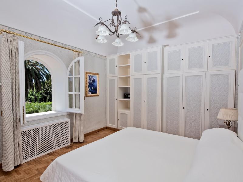 Villa Piccola , Amalfi Coast , Capri Island 