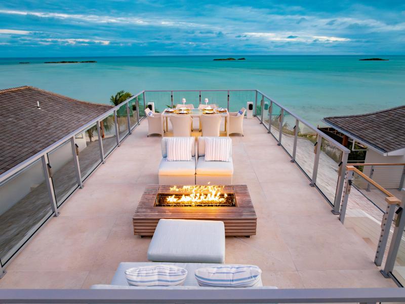Bristol Breeze - Beachfront , Long Bay , Providenciales 