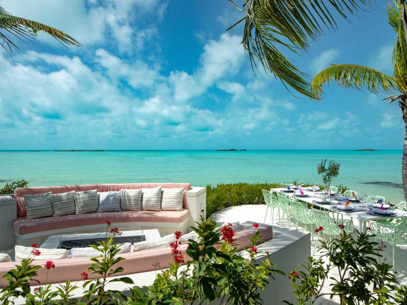 Bristol Breeze - Beachfront , Long Bay , Providenciales 