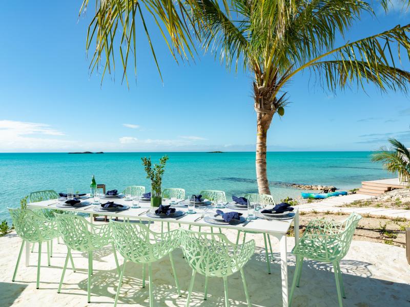 Bristol Breeze - Beachfront , Long Bay , Providenciales 