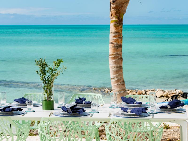 Bristol Breeze - Beachfront , Long Bay , Providenciales 