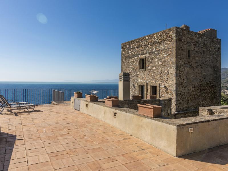 Torre delle Cannelle , Tuscany 