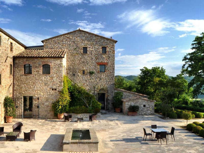 Castello di Reschio Estate and Villas , Tuscany 