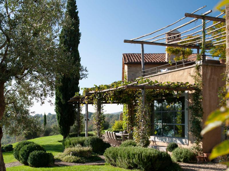 Castello di Reschio Estate and Villas , Tuscany 