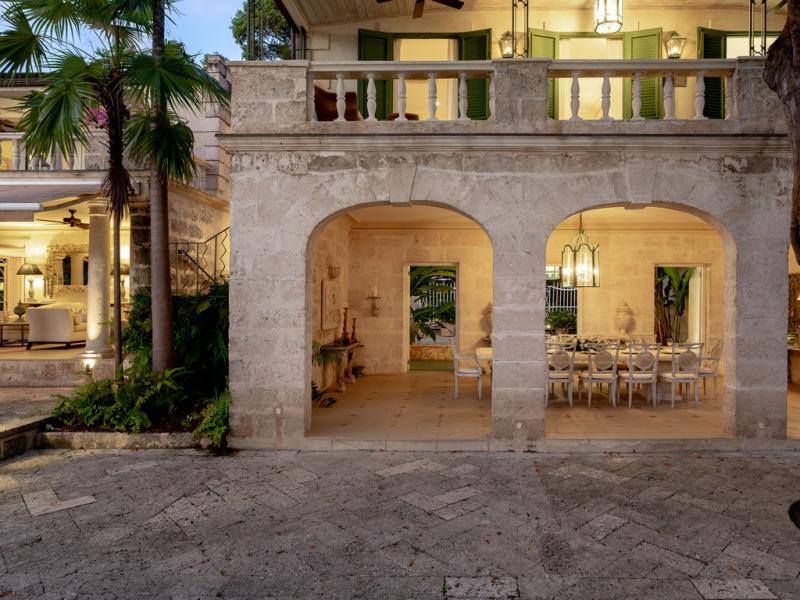 Maddox Villa , Beachfront villas Barbados , St James , The Garden, Barbados , West Coast Barbados 