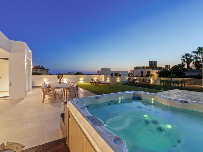 Villa Aurora Puerto Banus , Puerto Banus 
